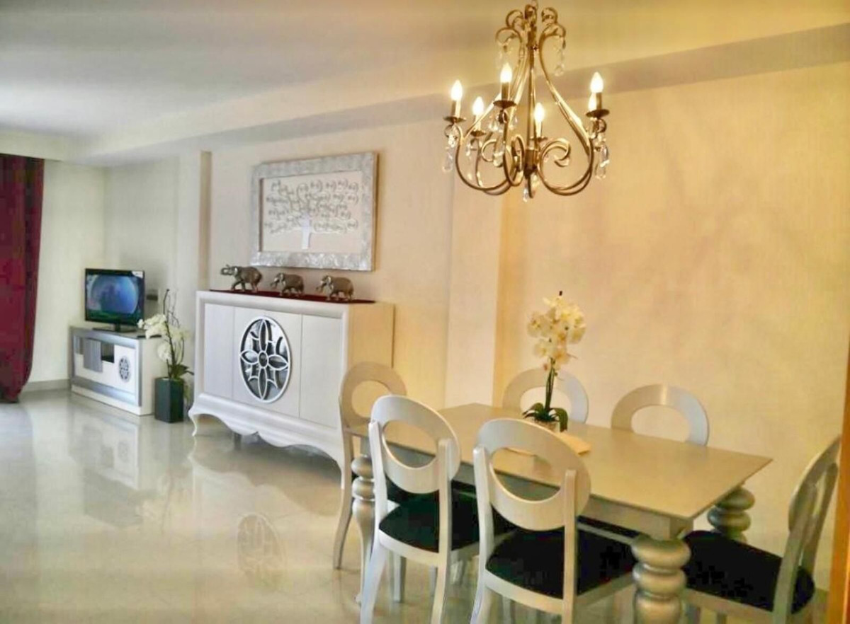 Huis te koop in Atalaya | 3 slaapkamers H5046706