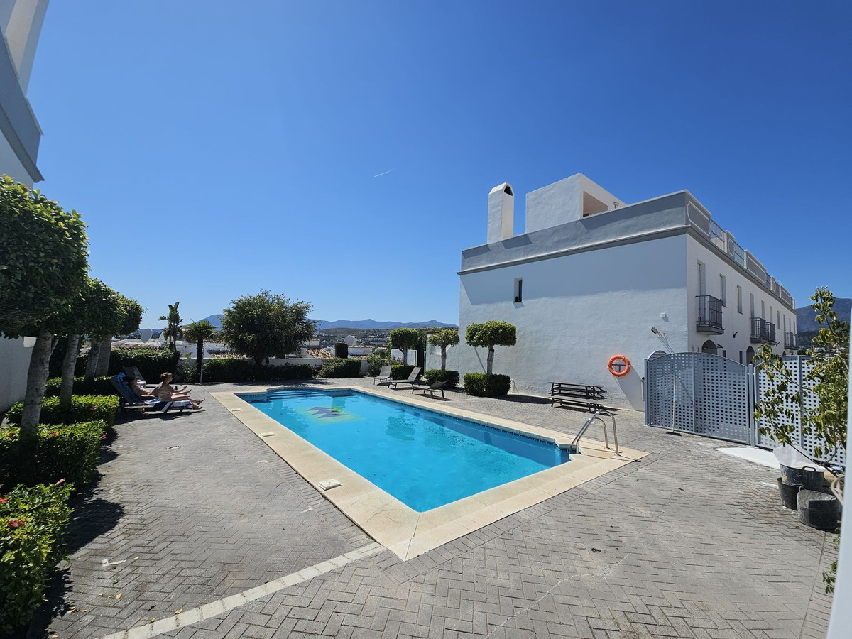 Huis te koop in Atalaya | 3 slaapkamers H5048176