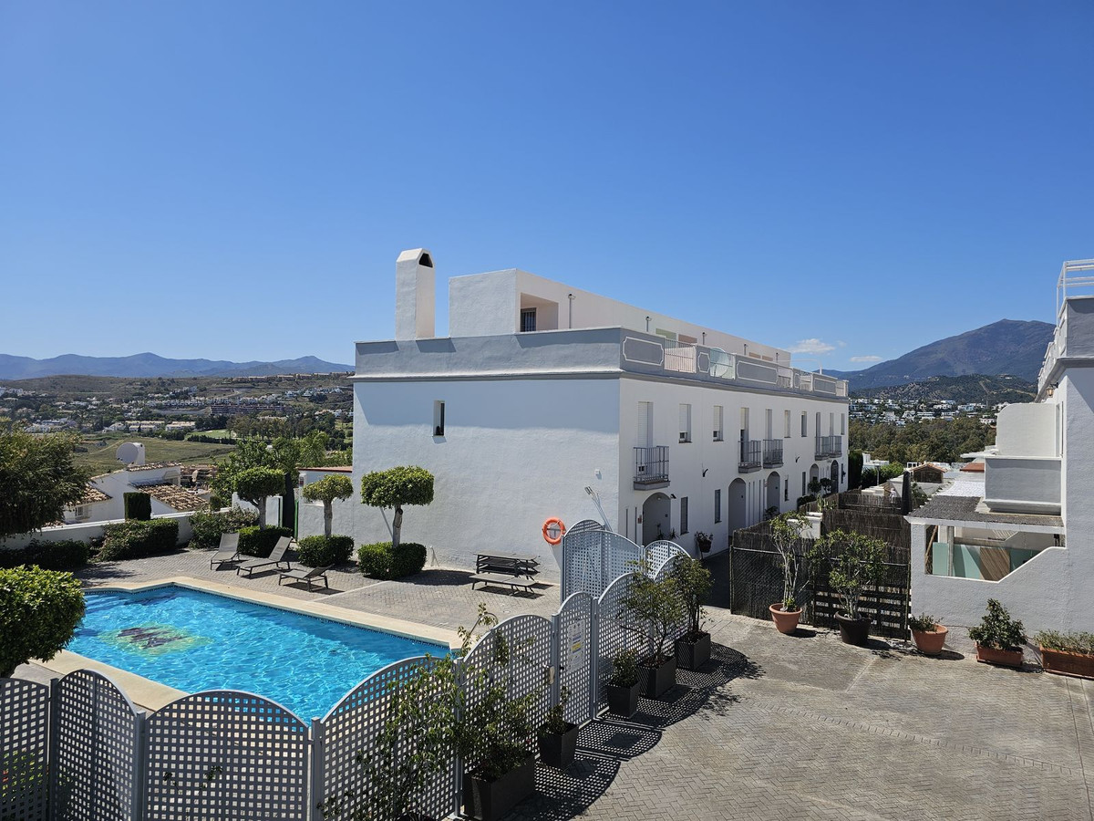 Huis te koop in Atalaya | 3 slaapkamers H5048176