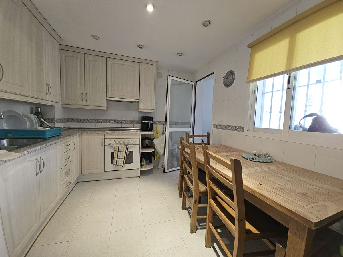 Huis te koop in Atalaya | 3 slaapkamers H5048176