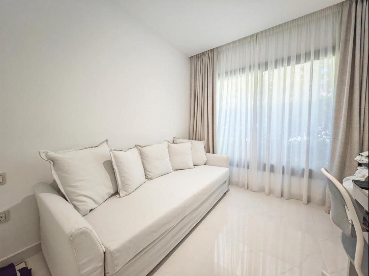 Appartement te koop in Atalaya | 3 slaapkamers H5064334