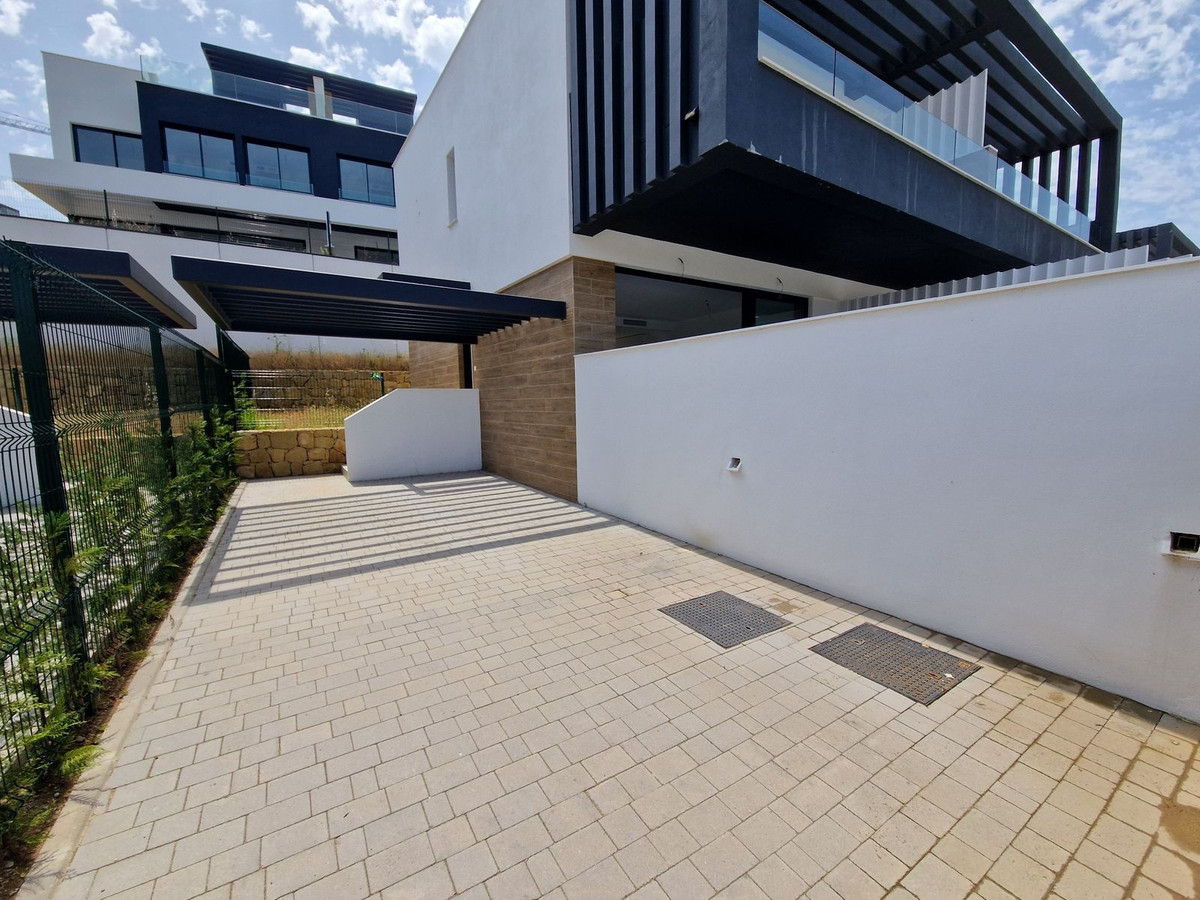 Huis te koop in Atalaya | 3 slaapkamers H5074180
