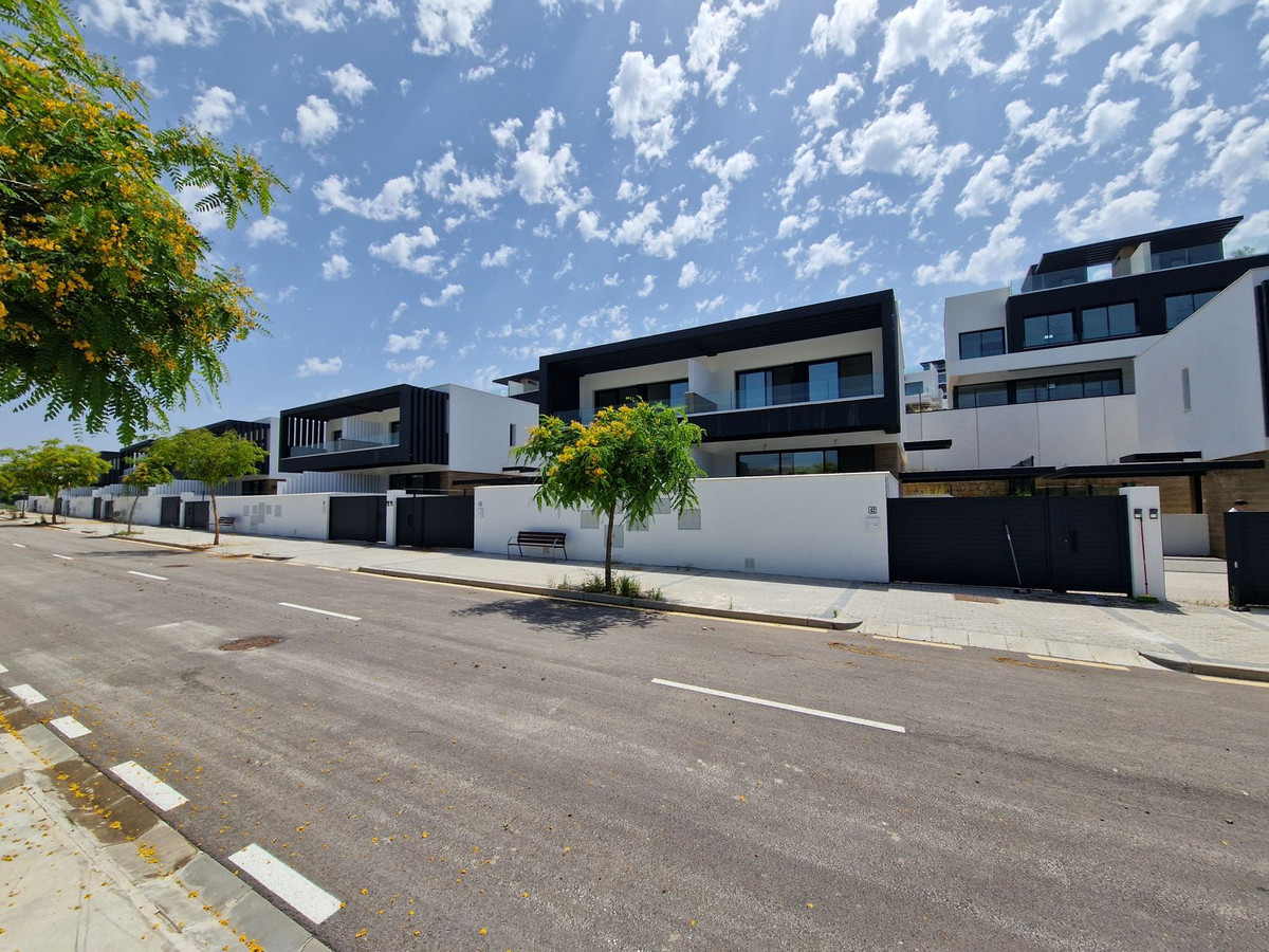 Huis te koop in Atalaya | 3 slaapkamers H5074180