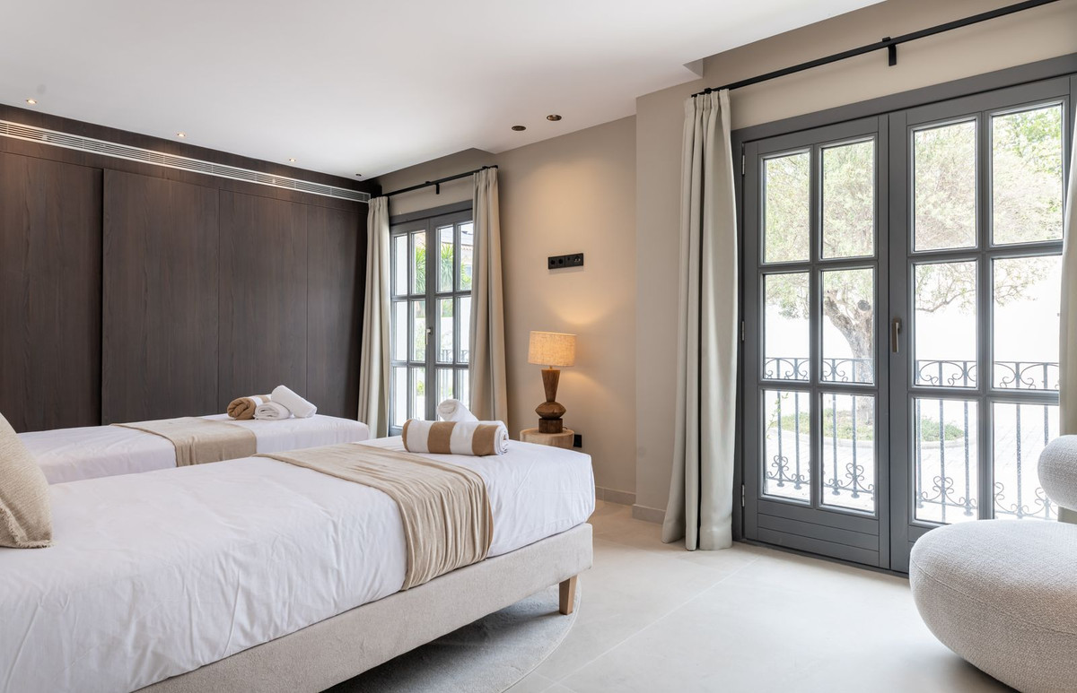 Huis te koop in Atalaya | 5 slaapkamers H5134450