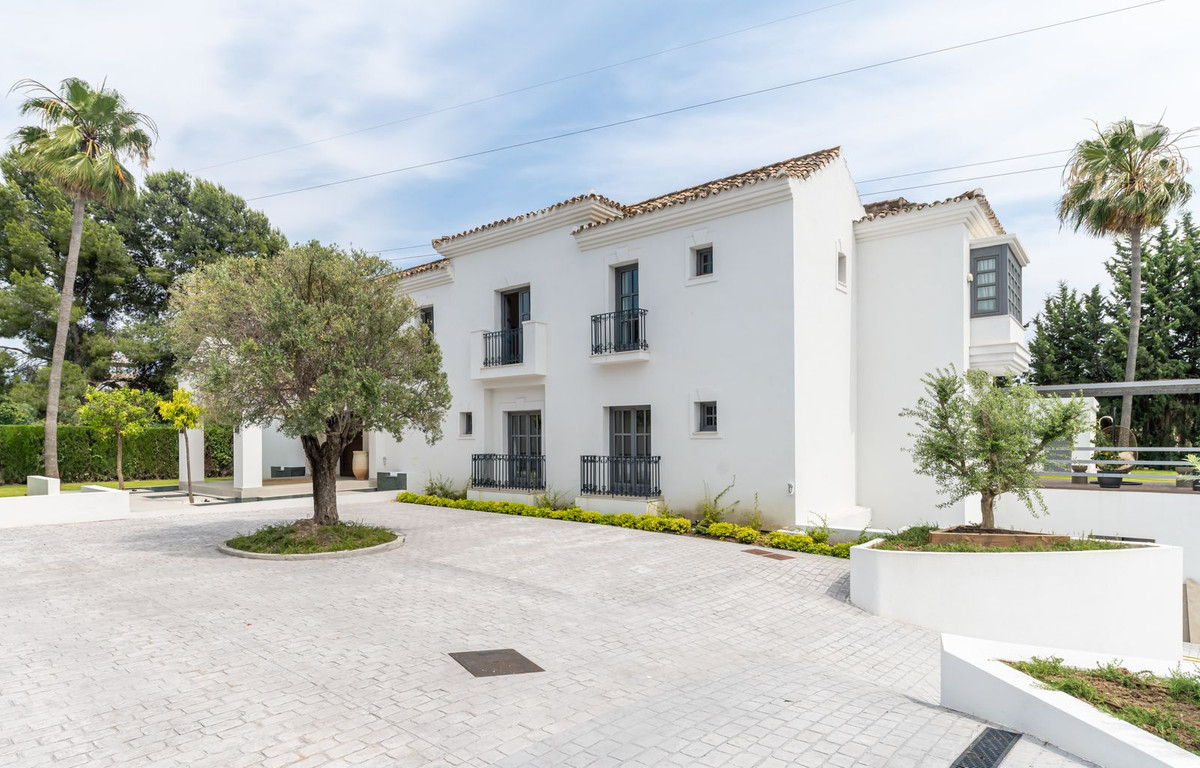 Huis te koop in Atalaya | 5 slaapkamers H5134450