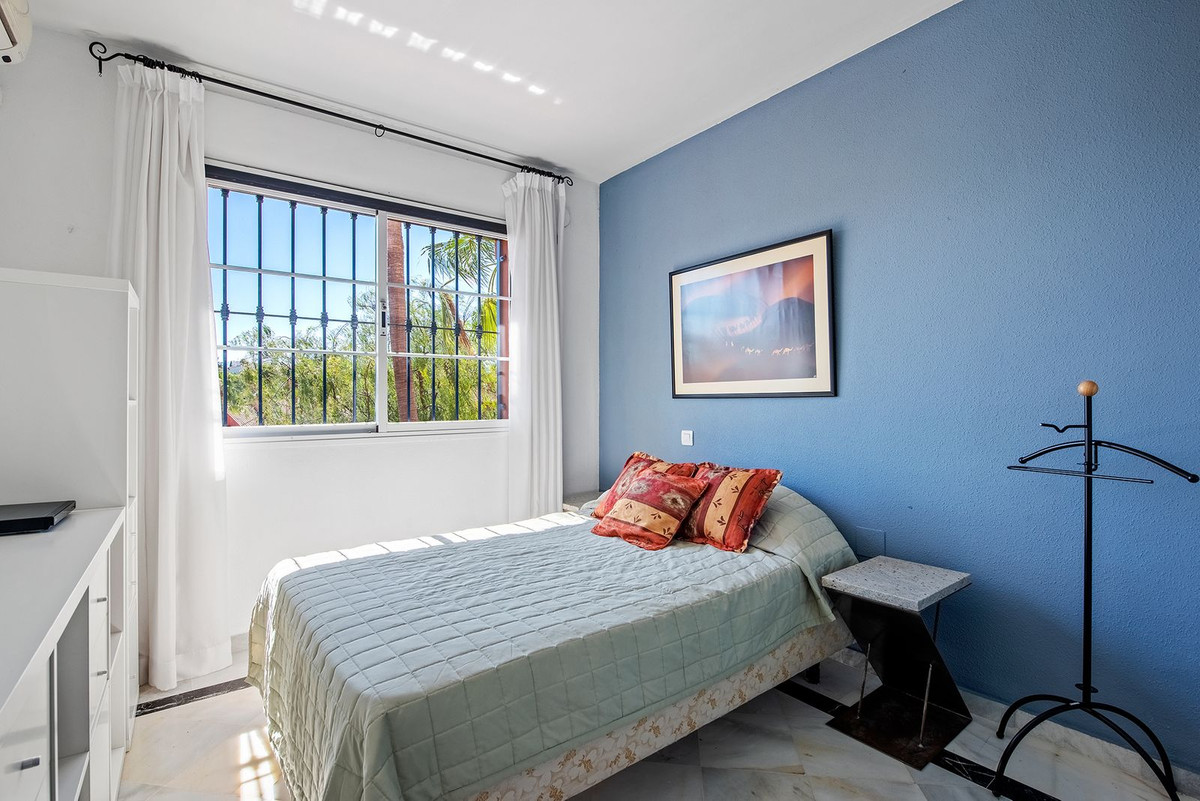 Huis te koop in Atalaya | 4 slaapkamers H5145052