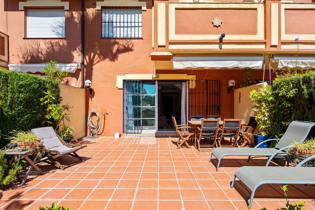 Huis te koop in Atalaya | 4 slaapkamers H5145052