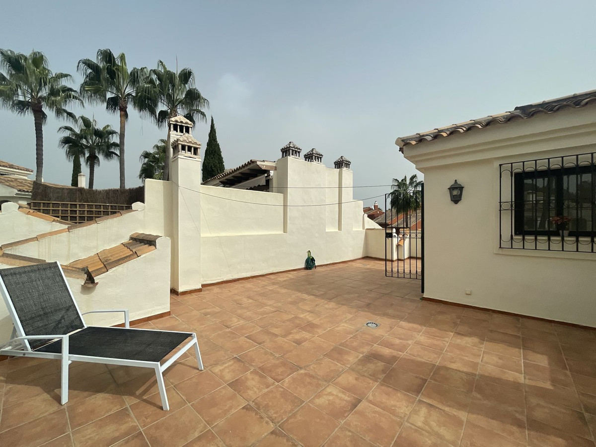 Huis te koop in Atalaya | 4 slaapkamers H5150860