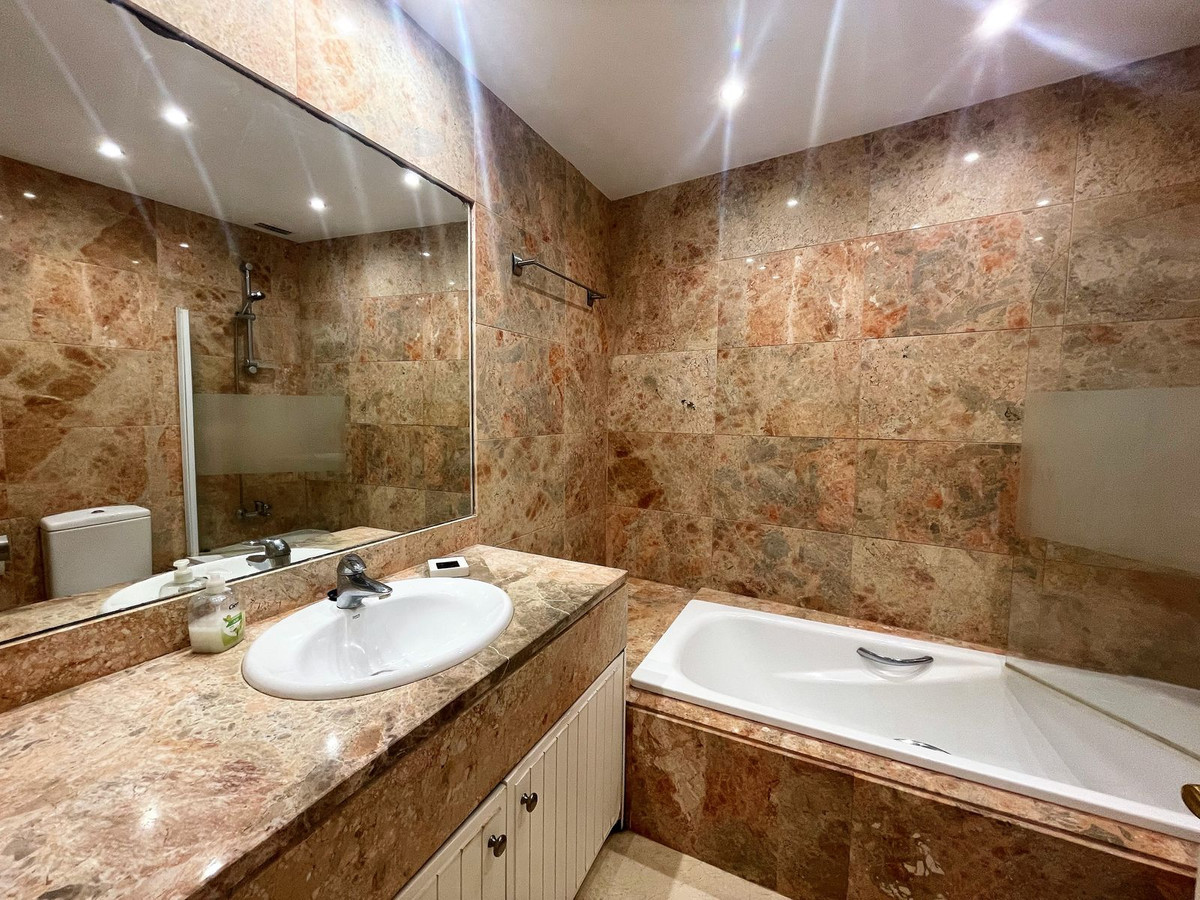 Huis te koop in Atalaya | 4 slaapkamers H5150860