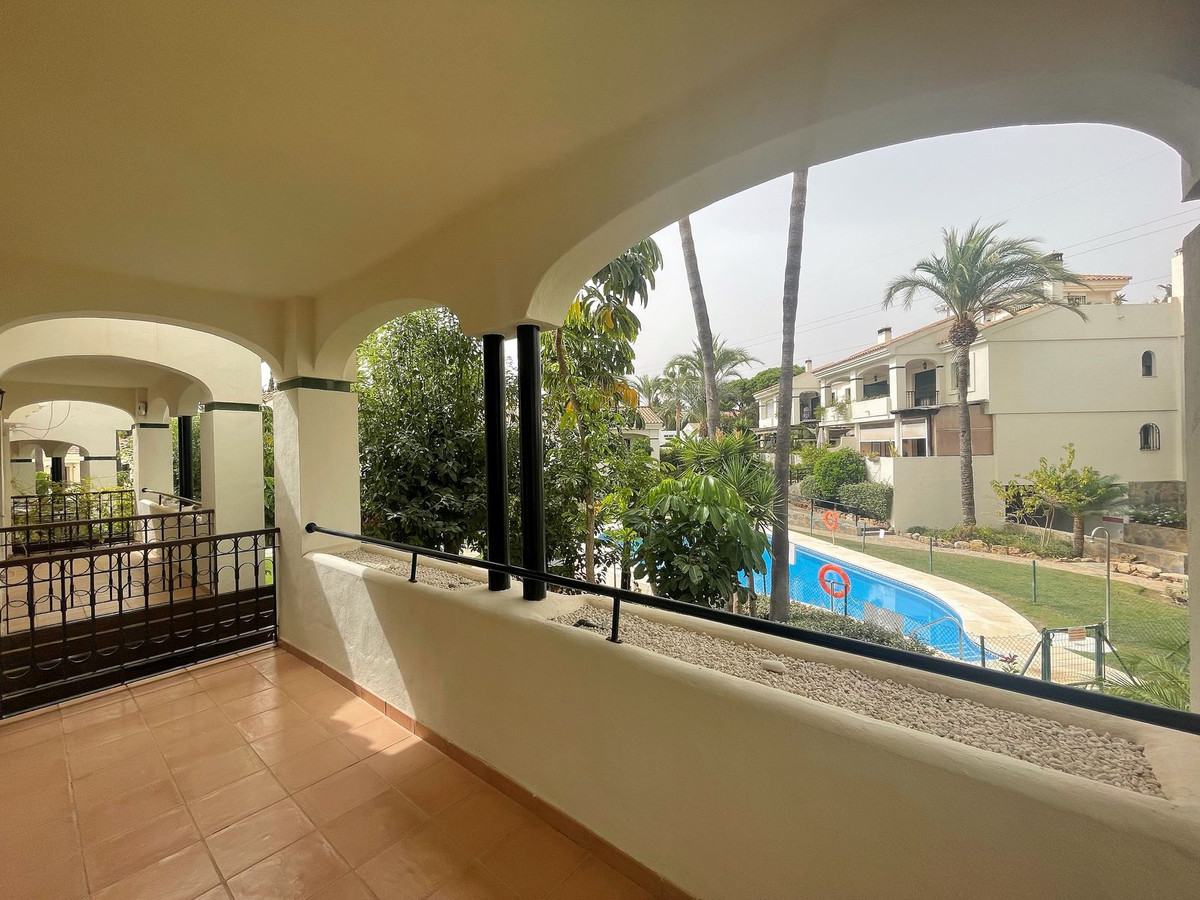 Huis te koop in Atalaya | 4 slaapkamers H5150860