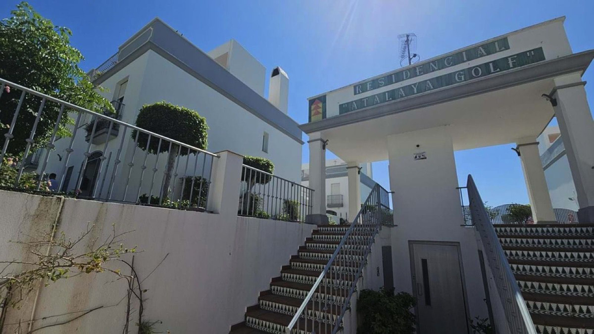 Huis te koop in Atalaya | 3 slaapkamers H5159662