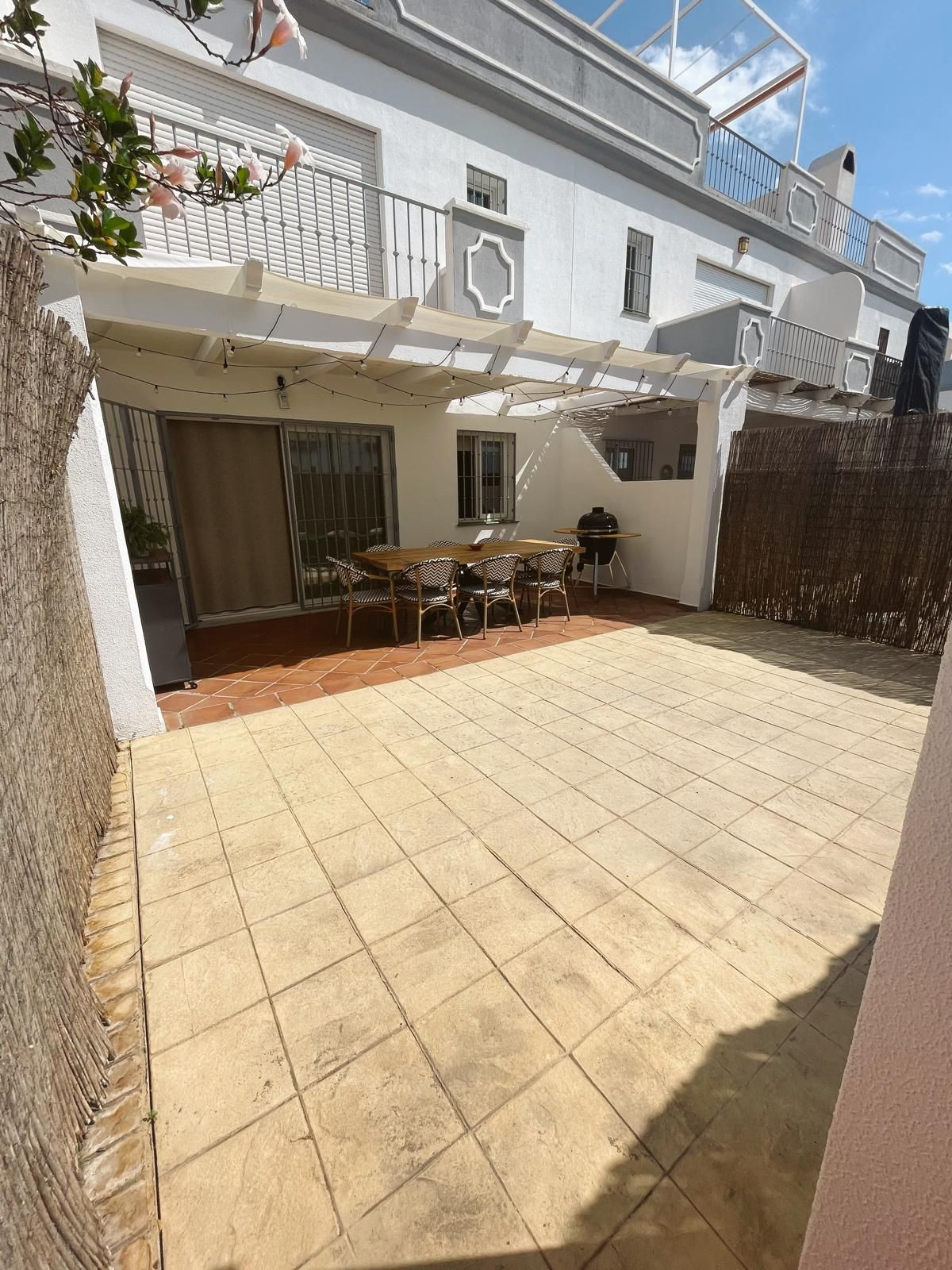 Huis te koop in Atalaya | 3 slaapkamers H5159662