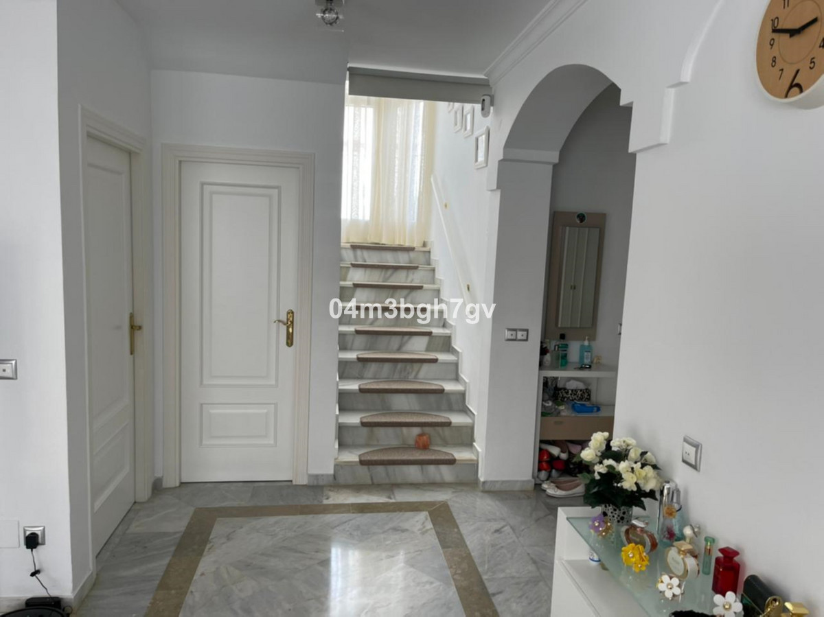 Huis te koop in Atalaya | 4 slaapkamers H5225326