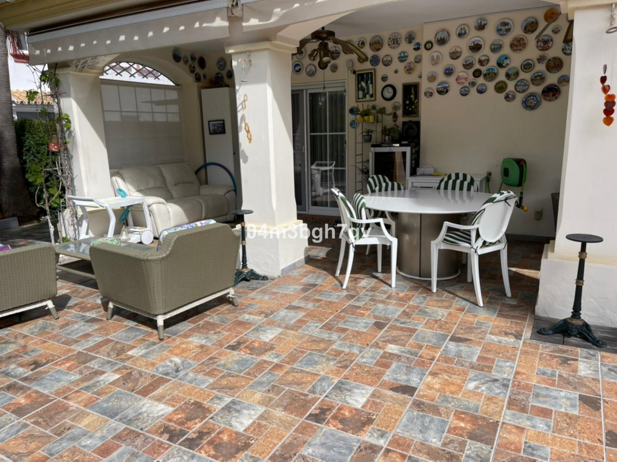 Huis te koop in Atalaya | 4 slaapkamers H5225326