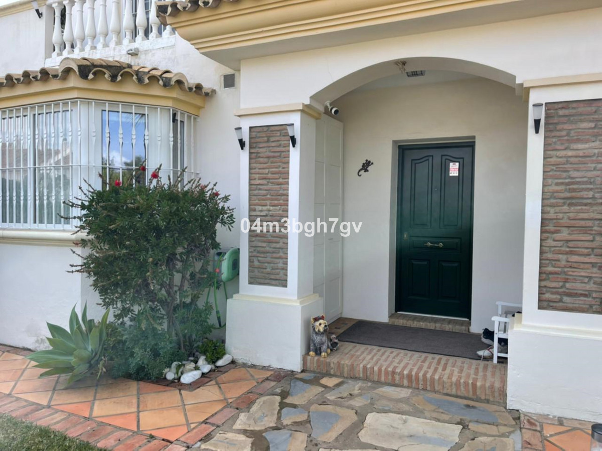 Huis te koop in Atalaya | 4 slaapkamers H5225326