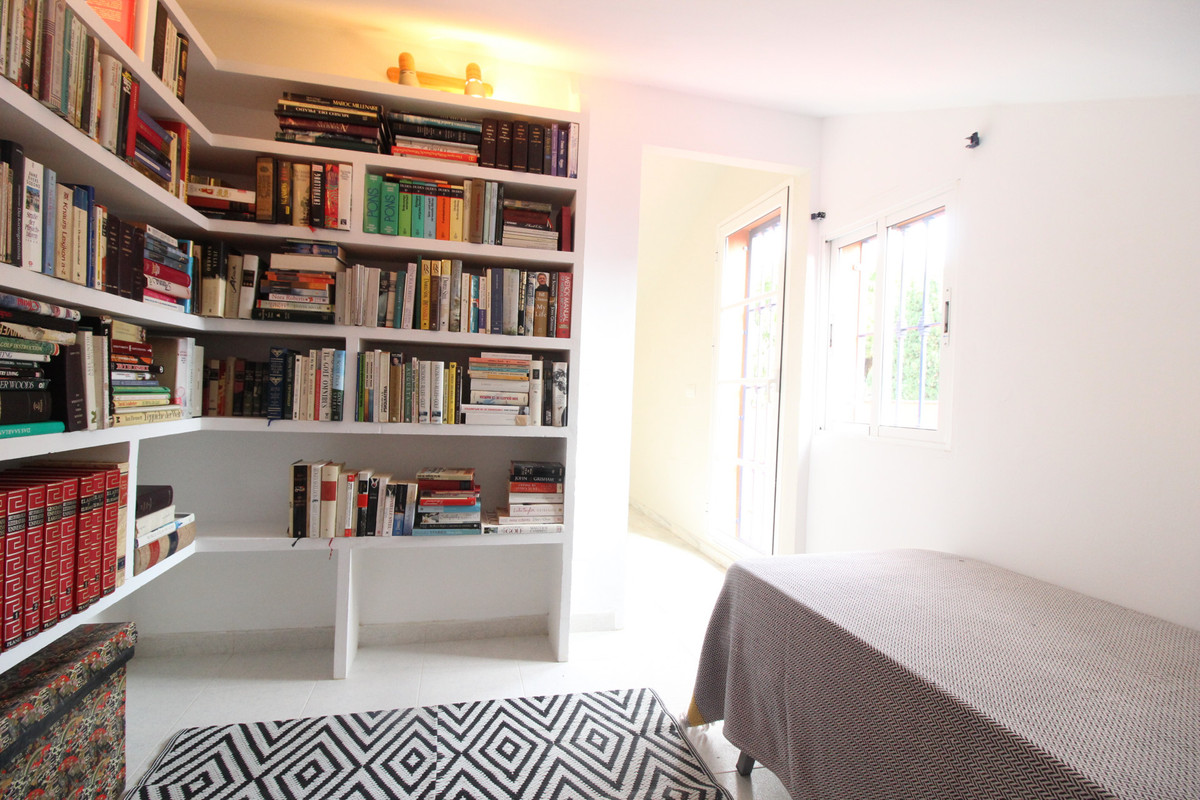 Huis te koop in Atalaya | 4 slaapkamers H5251573