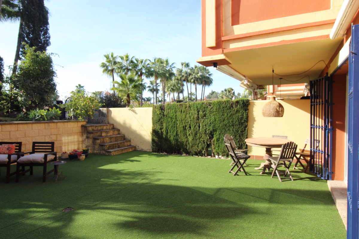 Huis te koop in Atalaya | 4 slaapkamers H5251573