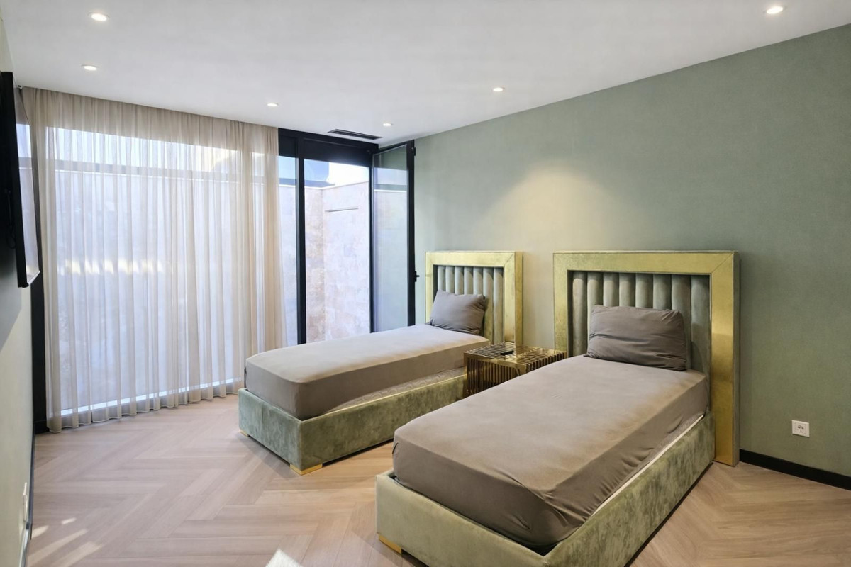 Huis te koop in Atalaya | 3 slaapkamers H5286979