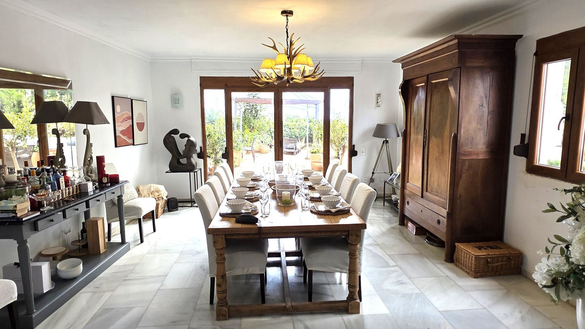 Huis te koop in Atalaya | 6 slaapkamers H5322523