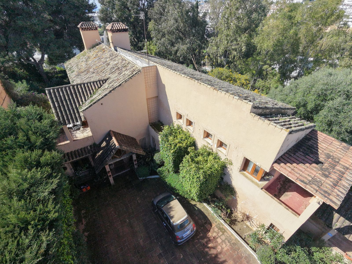 Huis te koop in Atalaya | 6 slaapkamers H5322523
