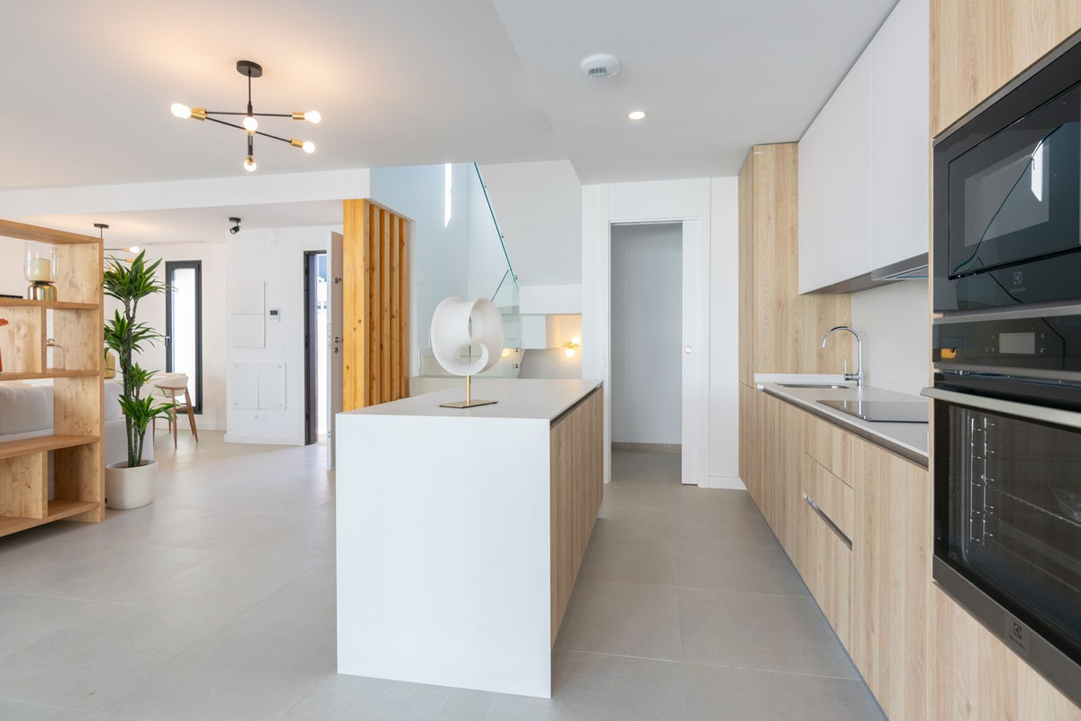 Huis te koop in Atalaya | 4 slaapkamers H5327509