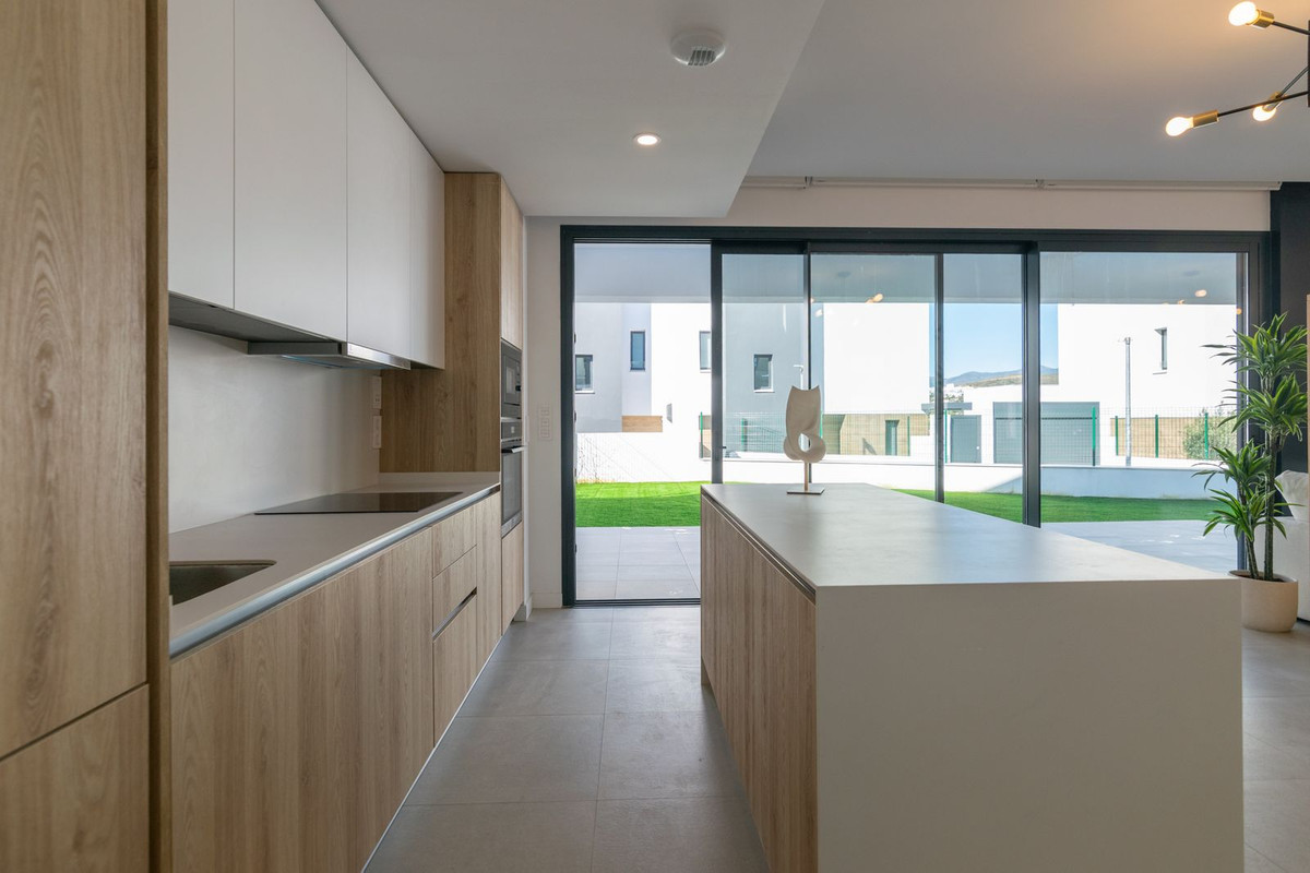 Huis te koop in Atalaya | 4 slaapkamers H5327509