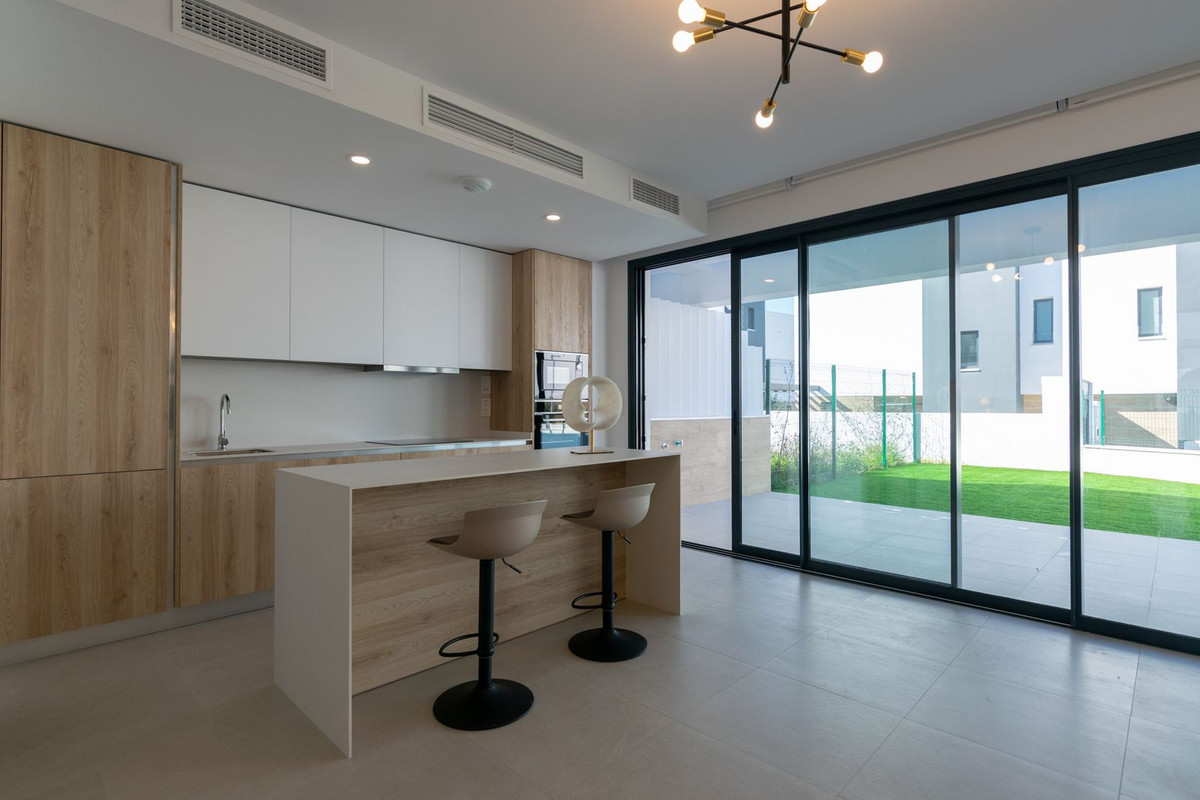 Huis te koop in Atalaya | 4 slaapkamers H5327509