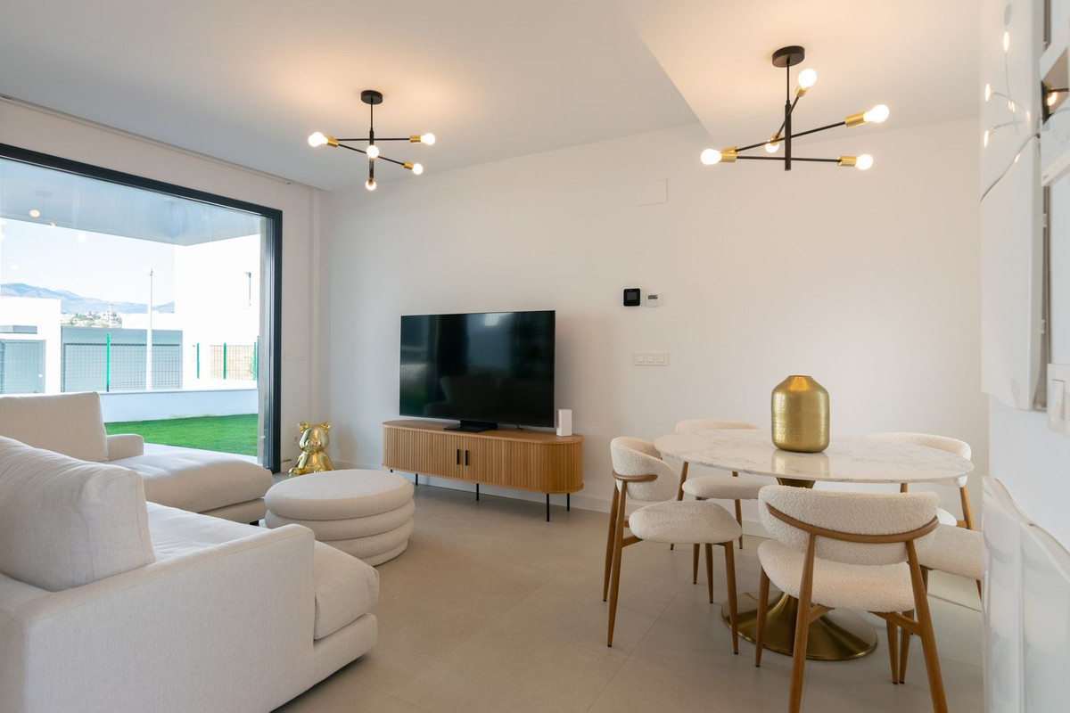 Huis te koop in Atalaya | 4 slaapkamers H5327509