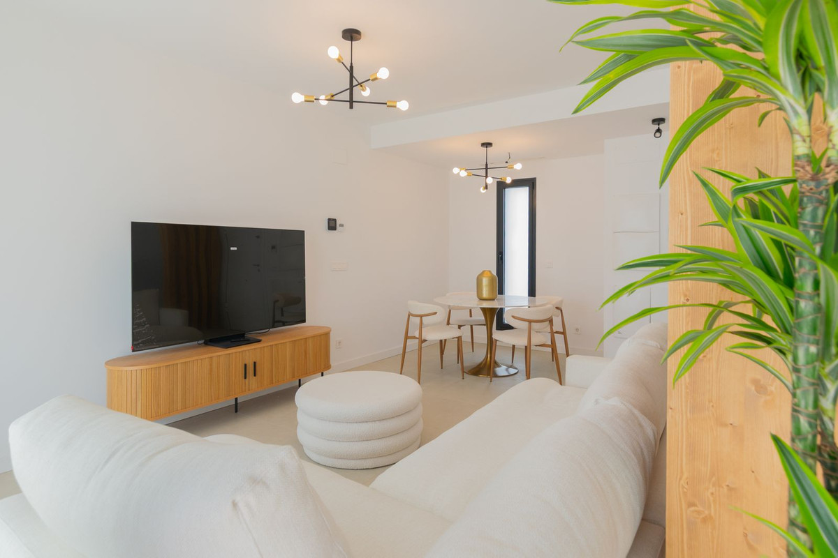 Huis te koop in Atalaya | 4 slaapkamers H5327509