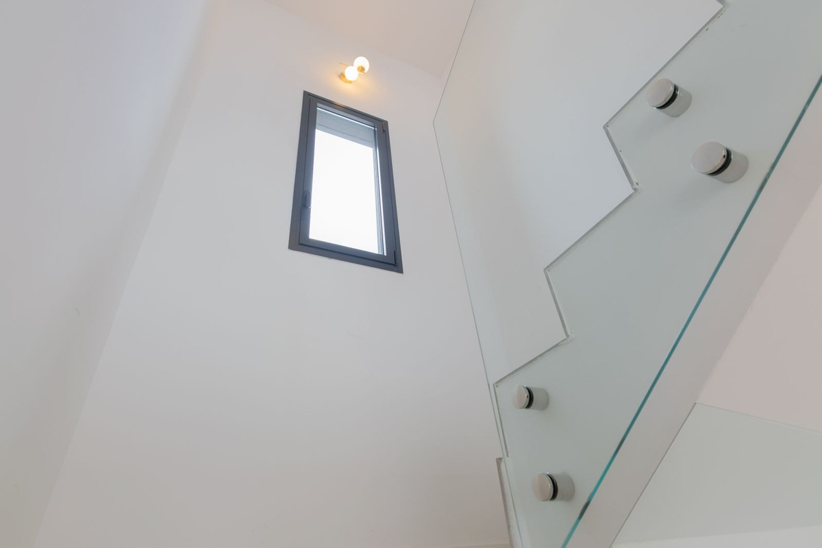 Huis te koop in Atalaya | 4 slaapkamers H5327509