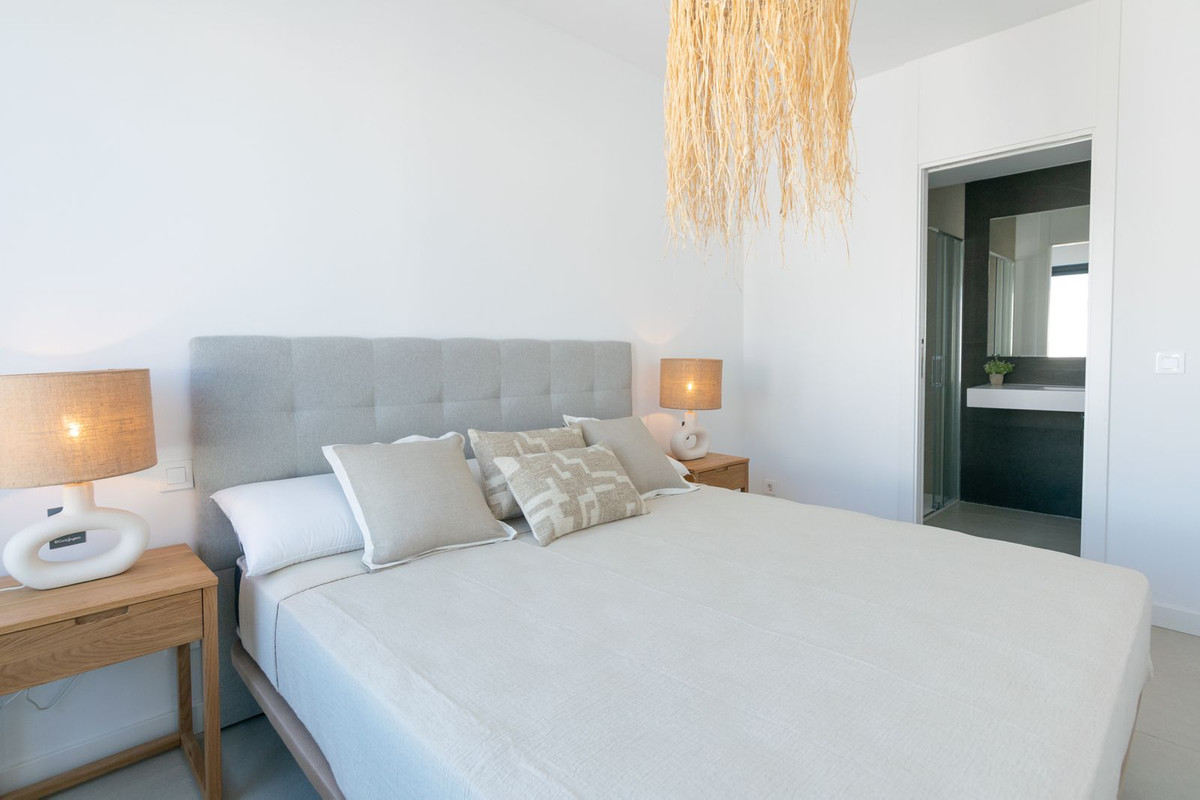 Huis te koop in Atalaya | 4 slaapkamers H5327509