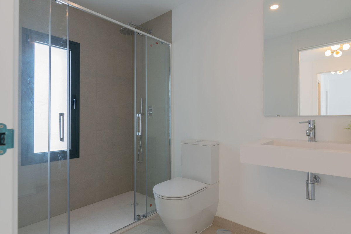 Huis te koop in Atalaya | 4 slaapkamers H5327509