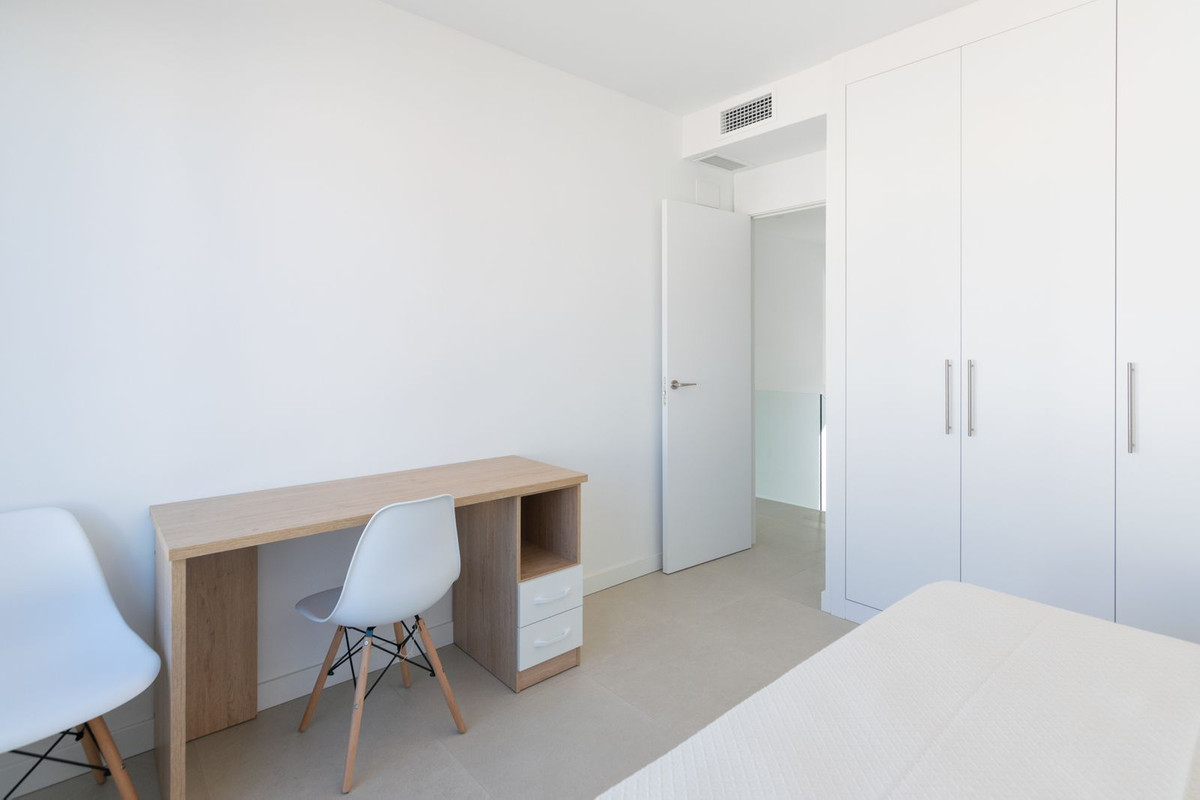 Huis te koop in Atalaya | 4 slaapkamers H5327509