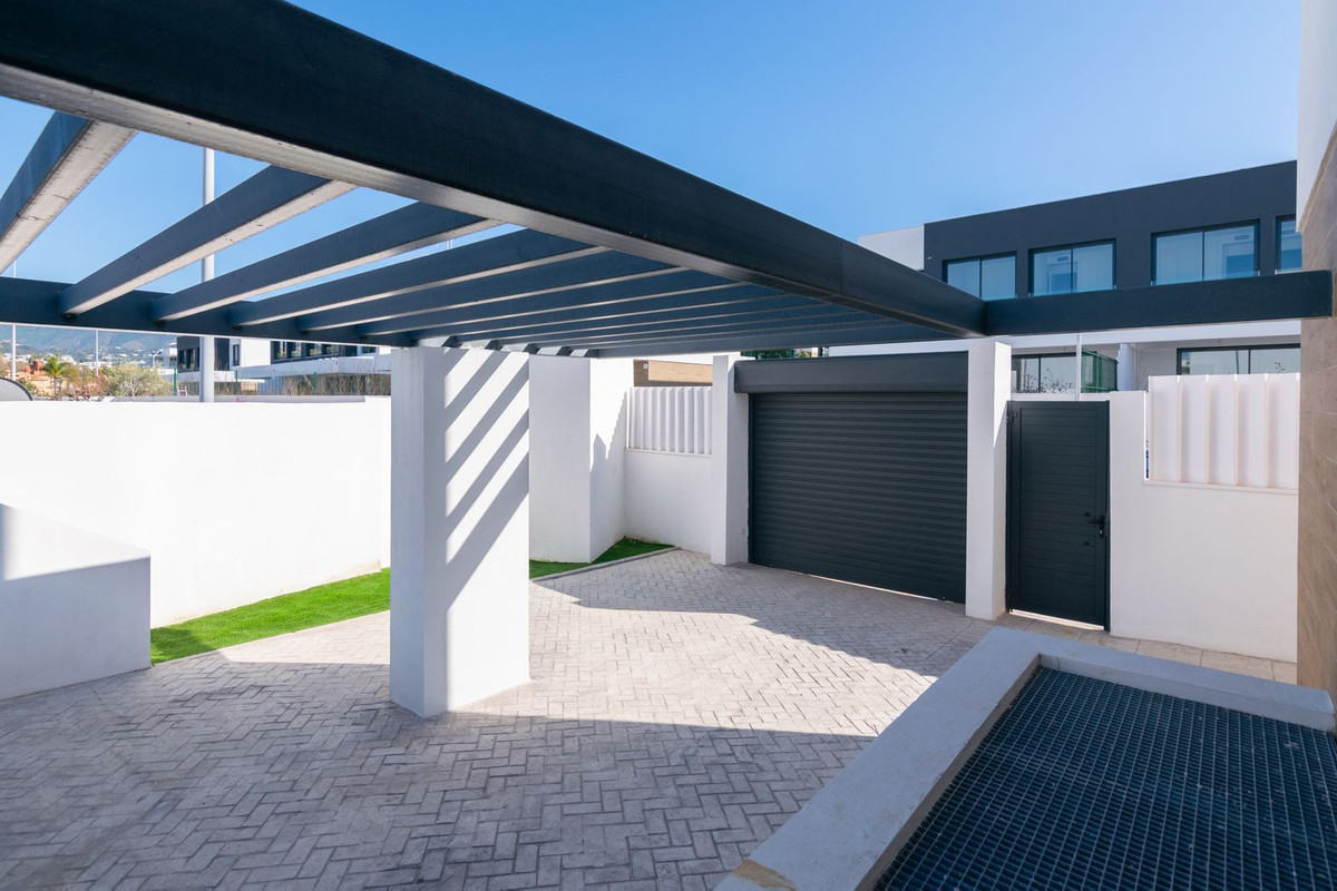 Huis te koop in Atalaya | 4 slaapkamers H5327509