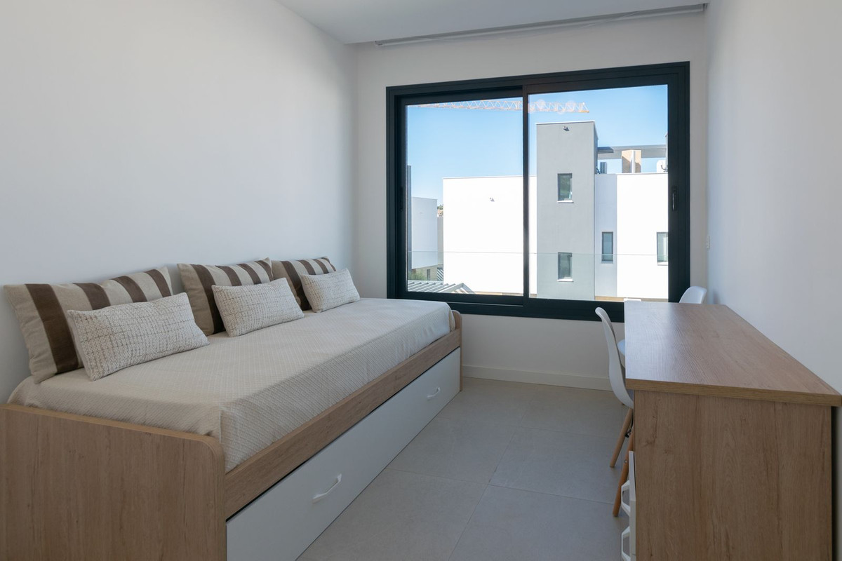 Huis te koop in Atalaya | 4 slaapkamers H5327509