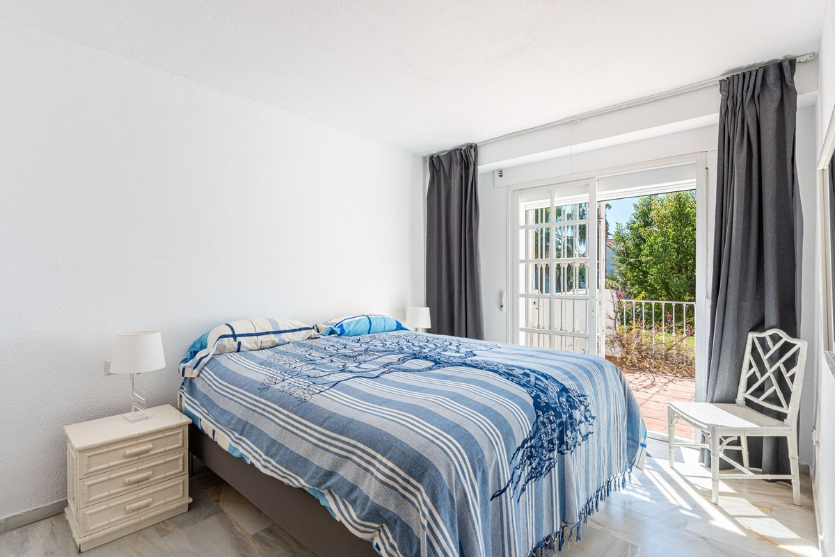 Huis te koop in Atalaya | 4 slaapkamers H5330665