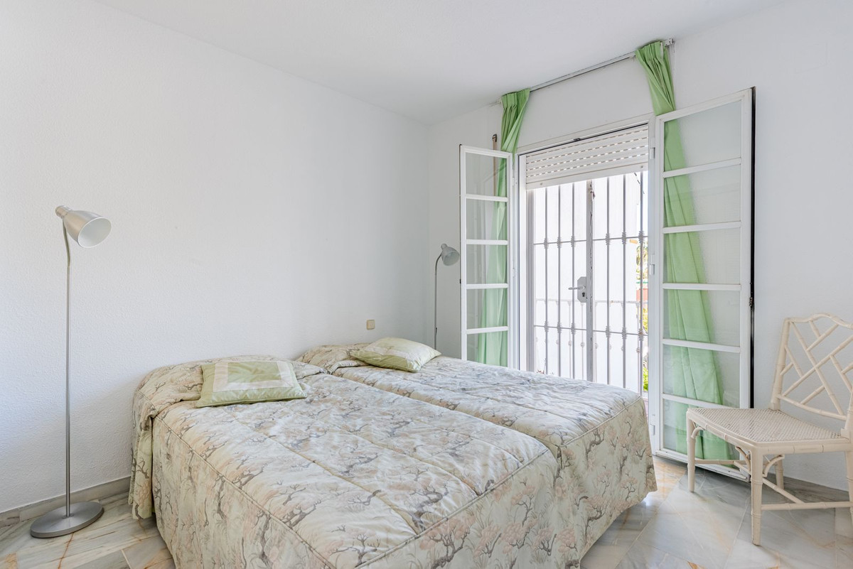 Huis te koop in Atalaya | 4 slaapkamers H5330665