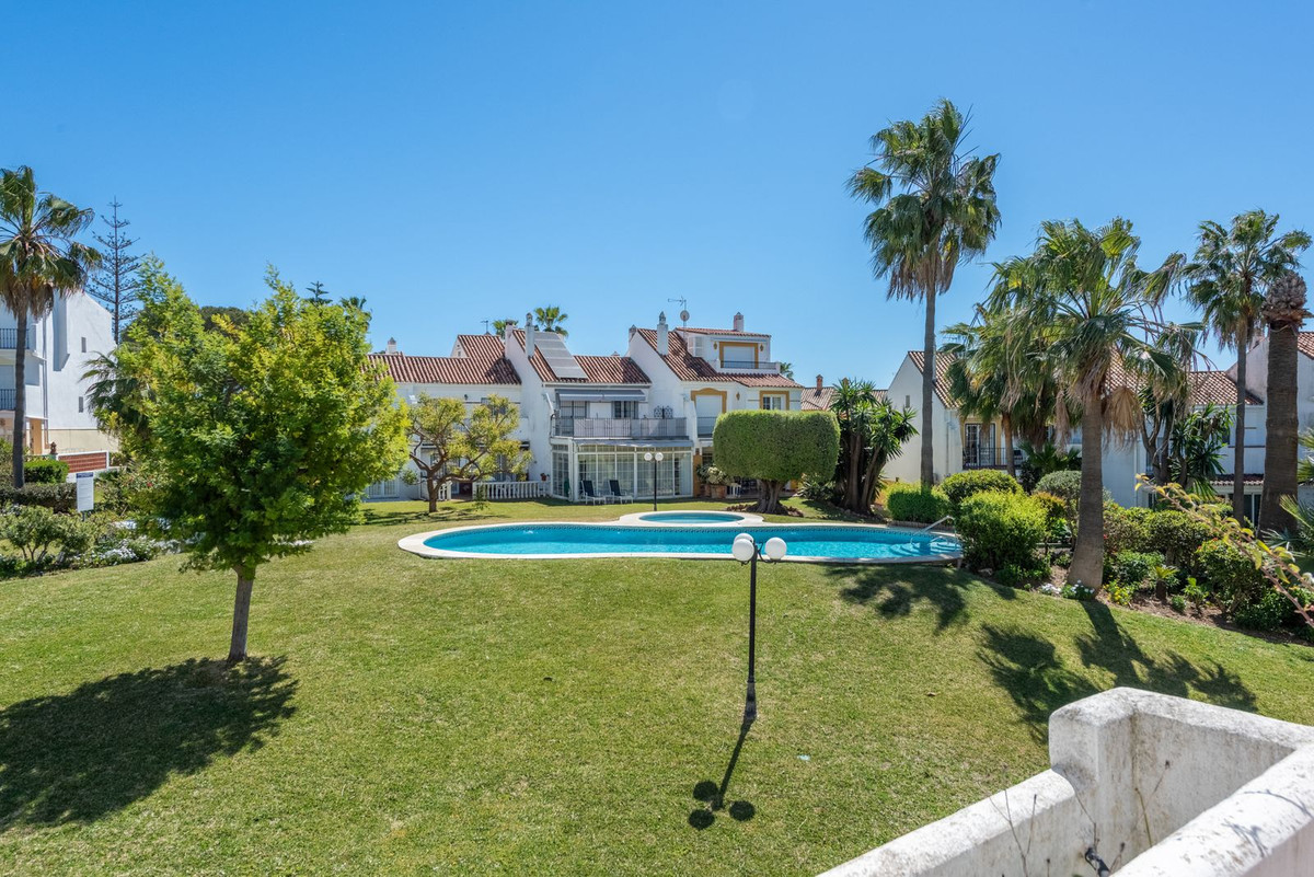 Huis te koop in Atalaya | 4 slaapkamers H5330665