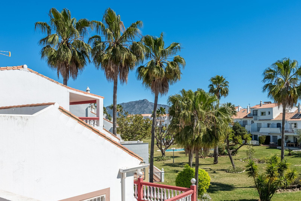 Huis te koop in Atalaya | 4 slaapkamers H5330665