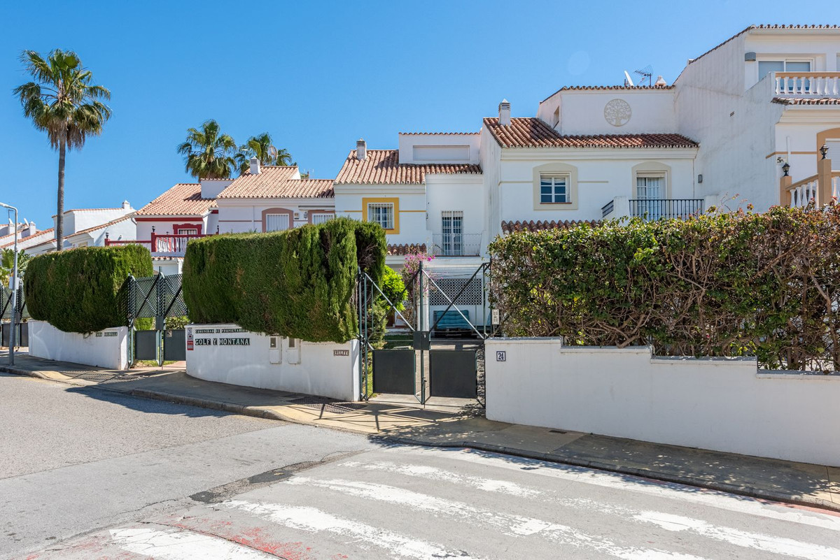 Huis te koop in Atalaya | 4 slaapkamers H5330665