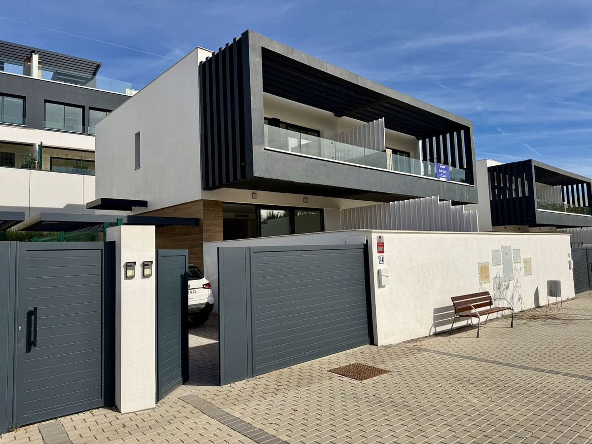 Huis te koop in Atalaya | 3 slaapkamers H5361991