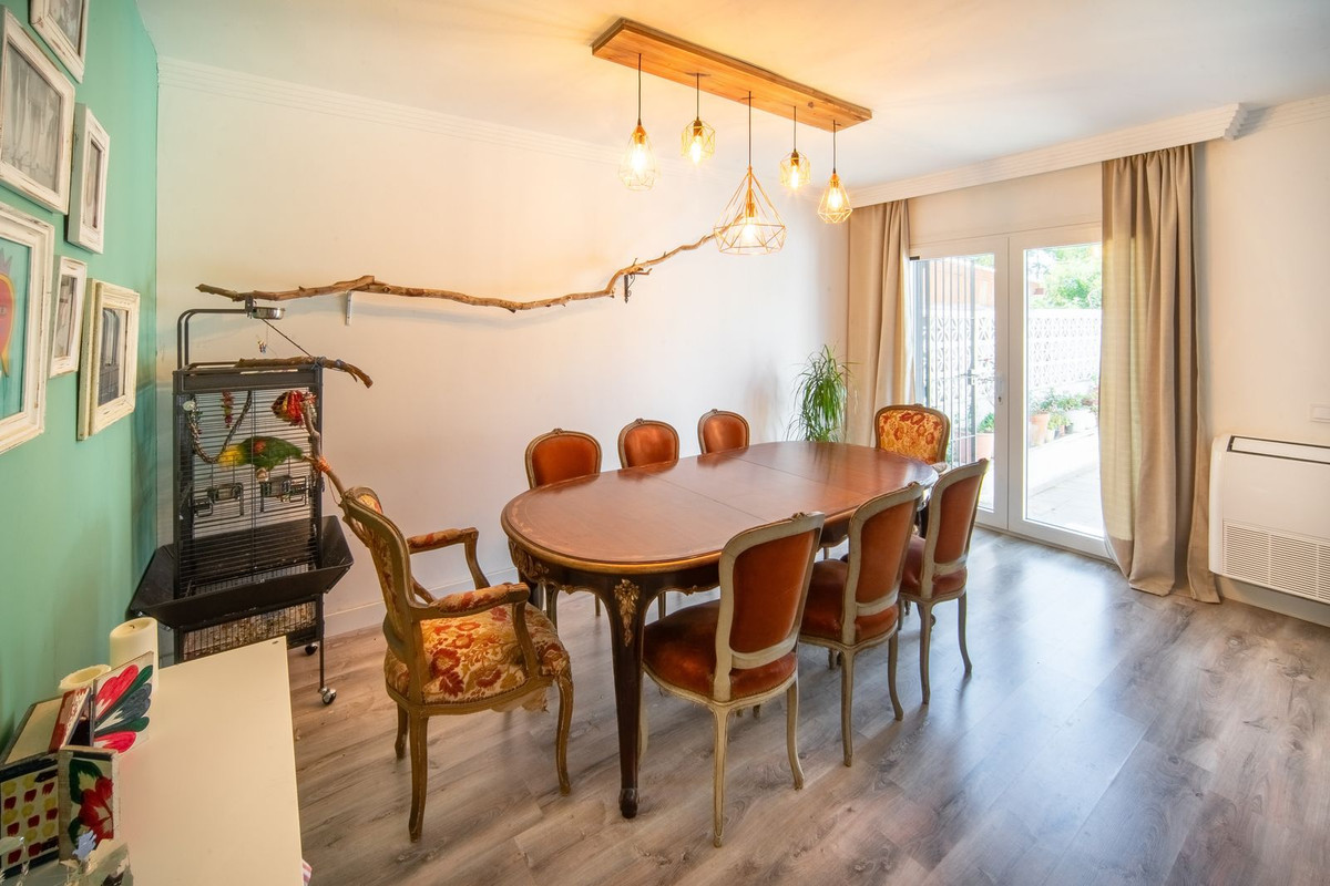 Huis te koop in Atalaya | 4 slaapkamers H5365273