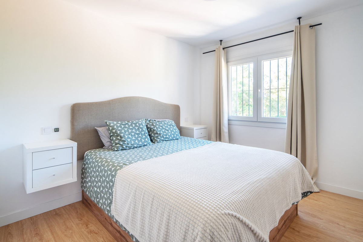 Huis te koop in Atalaya | 4 slaapkamers H5365273