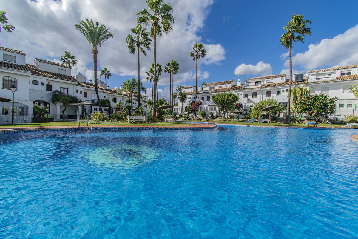 Huis te koop in Atalaya | 2 slaapkamers H5387983