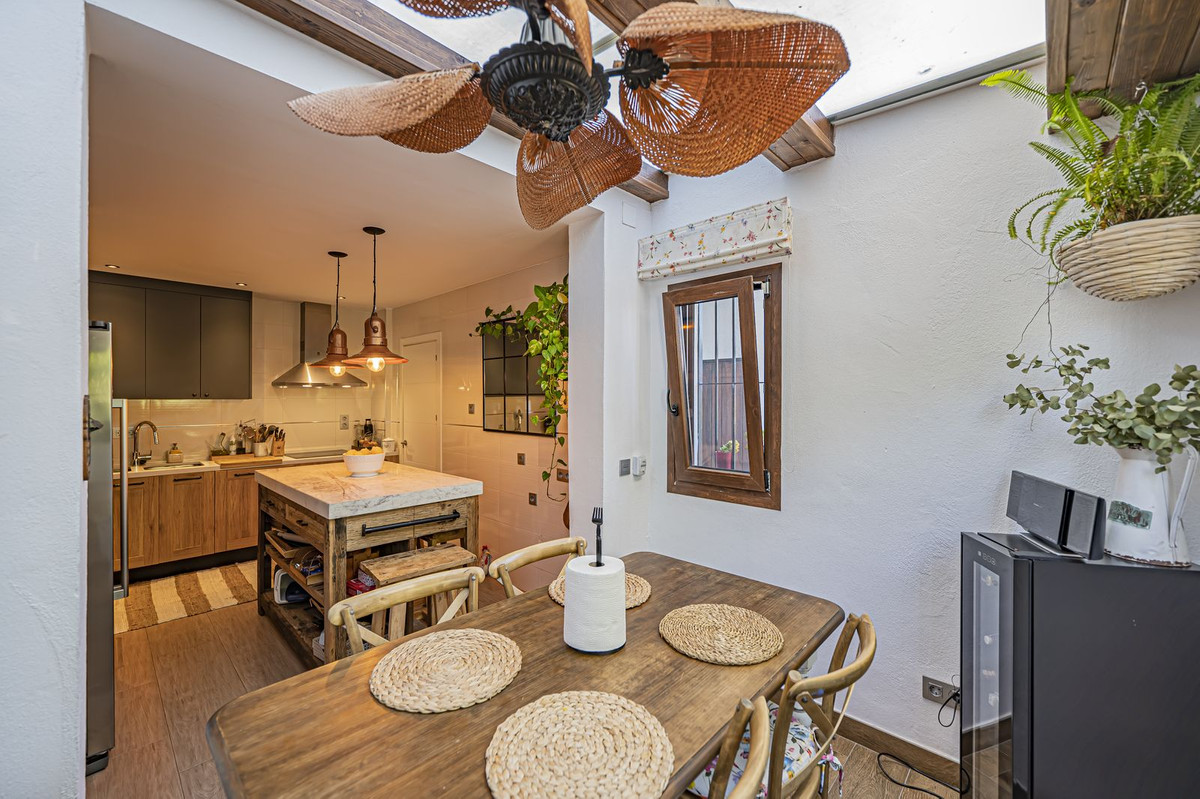 Huis te koop in Atalaya | 2 slaapkamers H5387983
