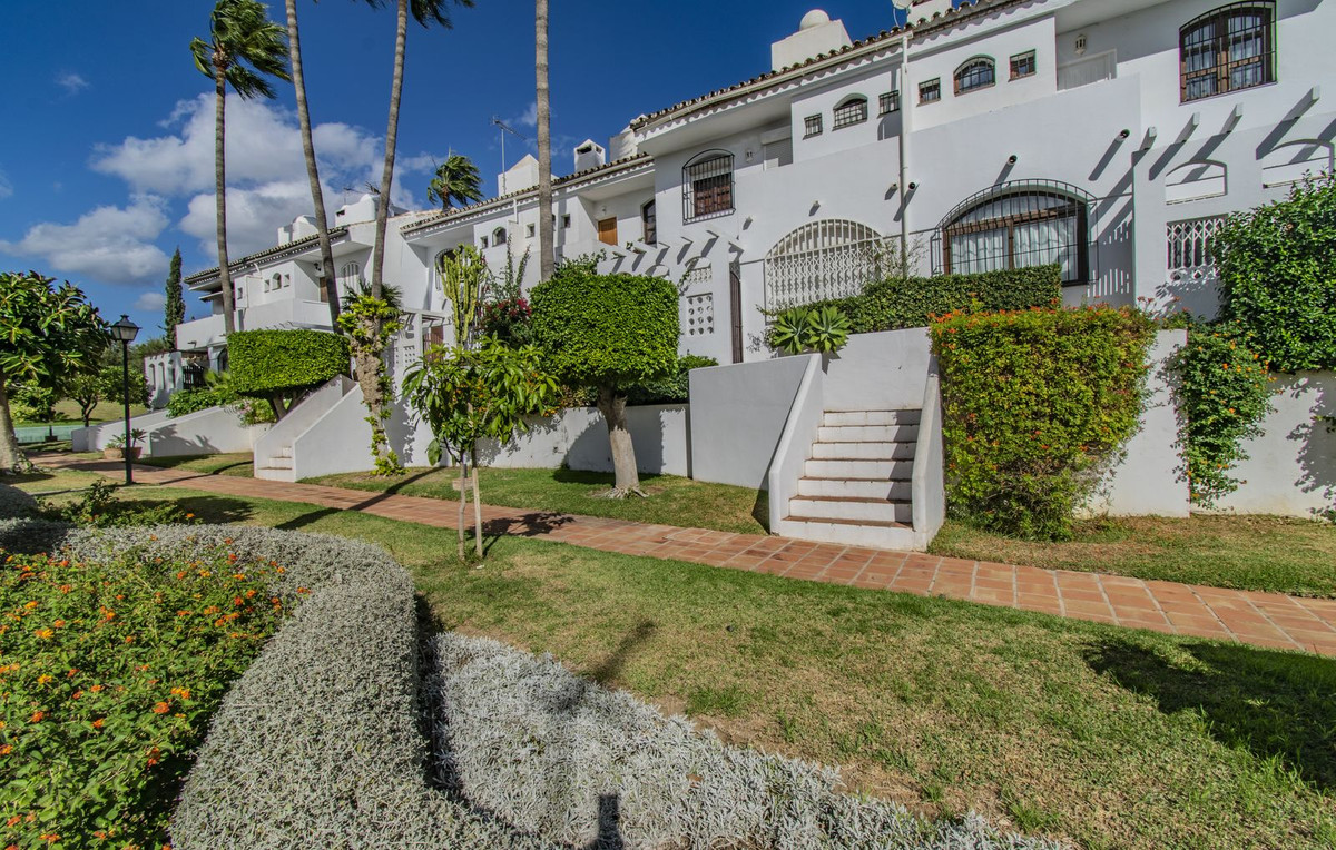 Huis te koop in Atalaya | 2 slaapkamers H5387983