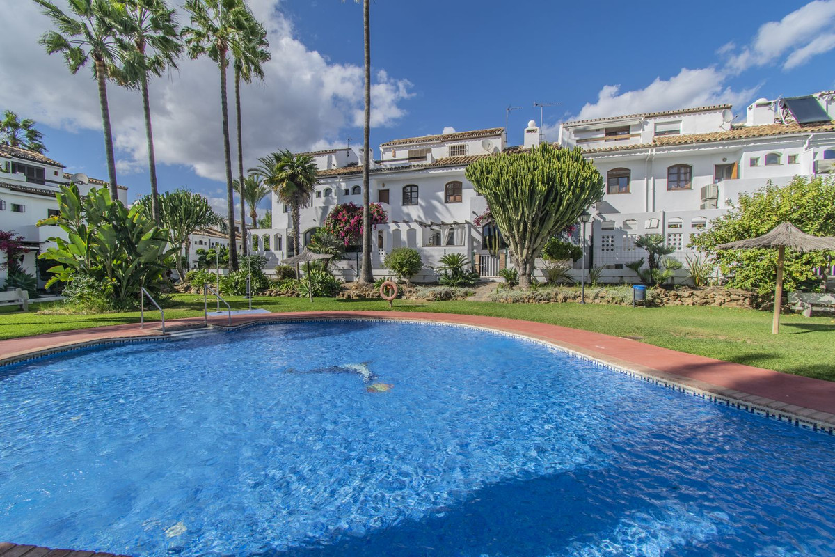 Huis te koop in Atalaya | 2 slaapkamers H5387983