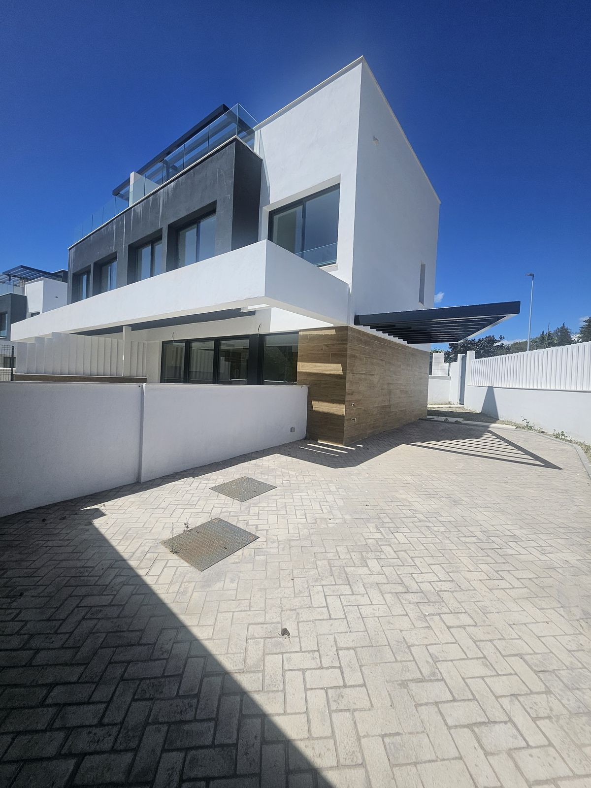 Huis te koop in Atalaya | 3 slaapkamers H5402203