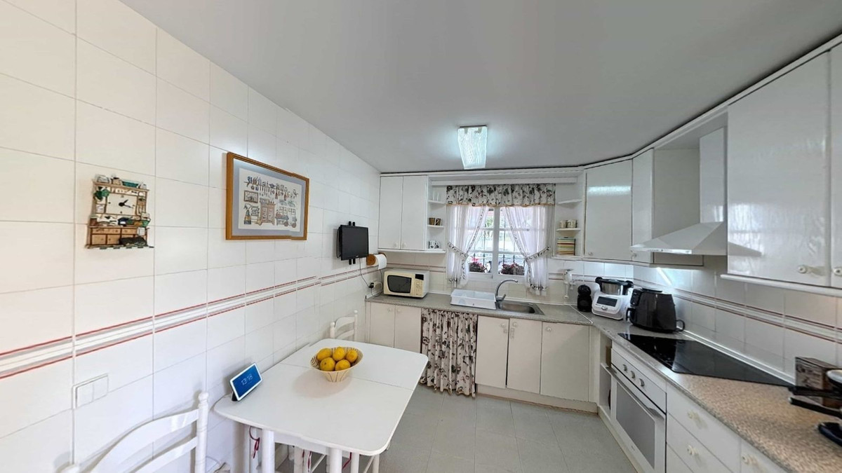 Huis te koop in Atalaya | 5 slaapkamers H5412172