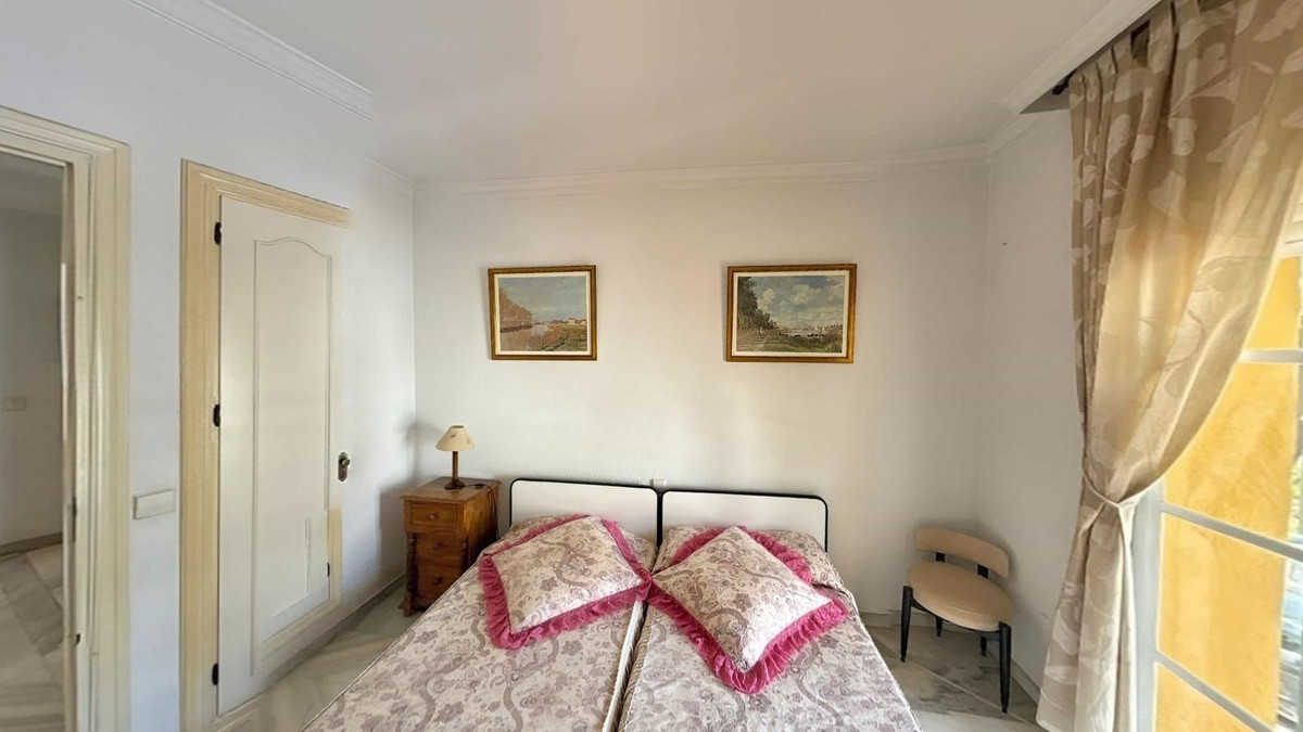 Huis te koop in Atalaya | 5 slaapkamers H5412172